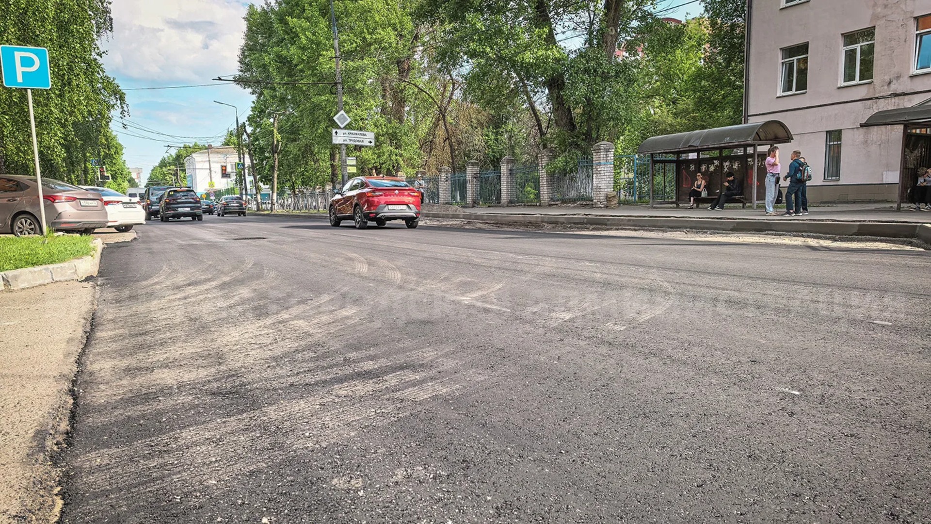  На улице Советской в Брянске уложен выравнивающий слой асфальта